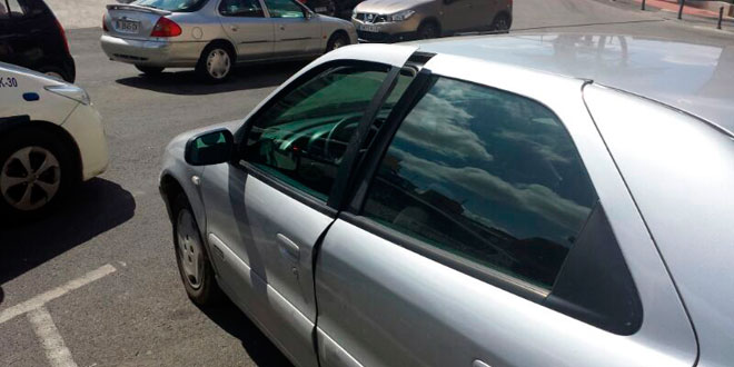 robo camara coche salesas